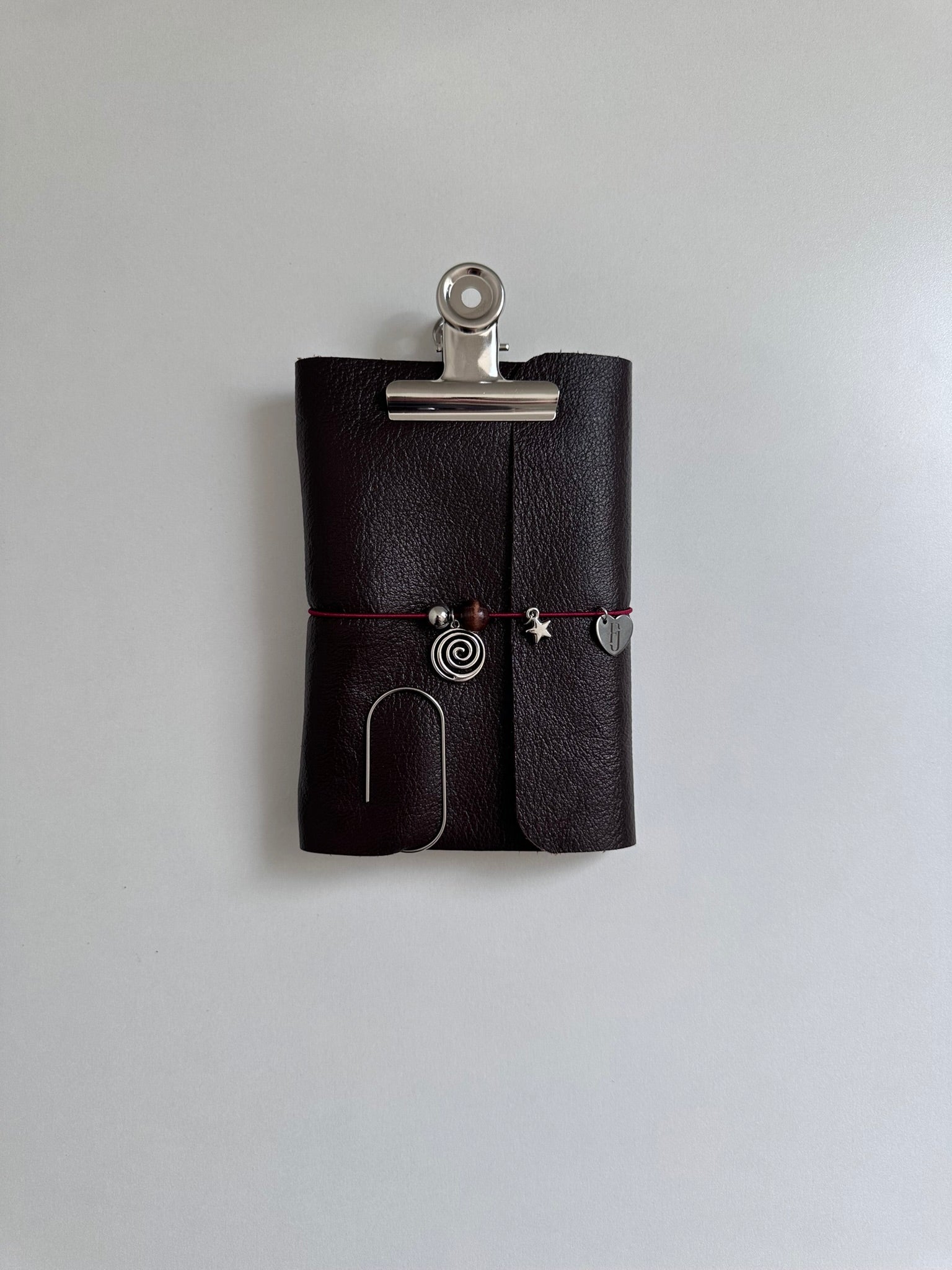 a6 dark brown leather refillable journal cover with inserts