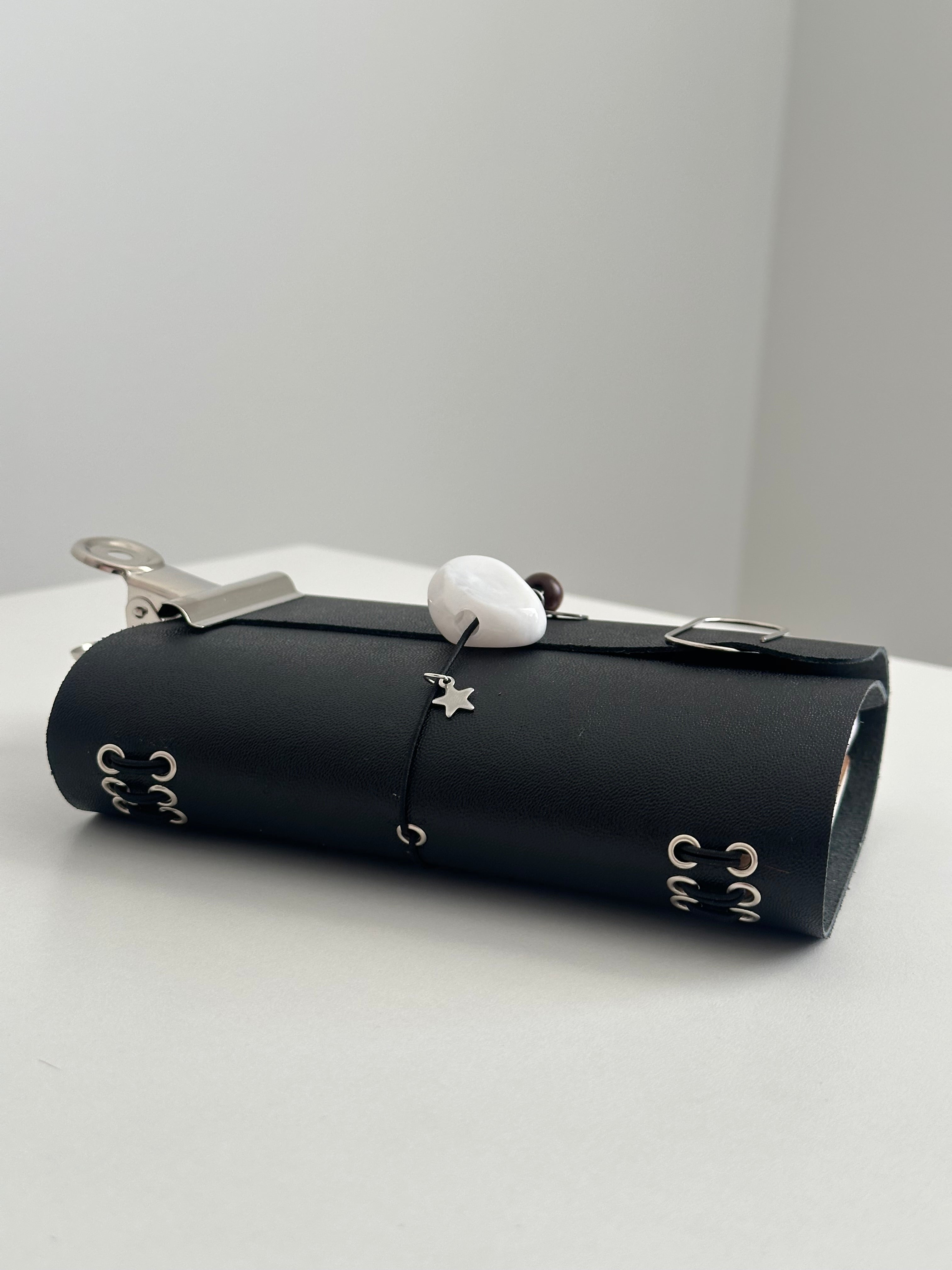 a5/a6  black classic journal cover with inserts