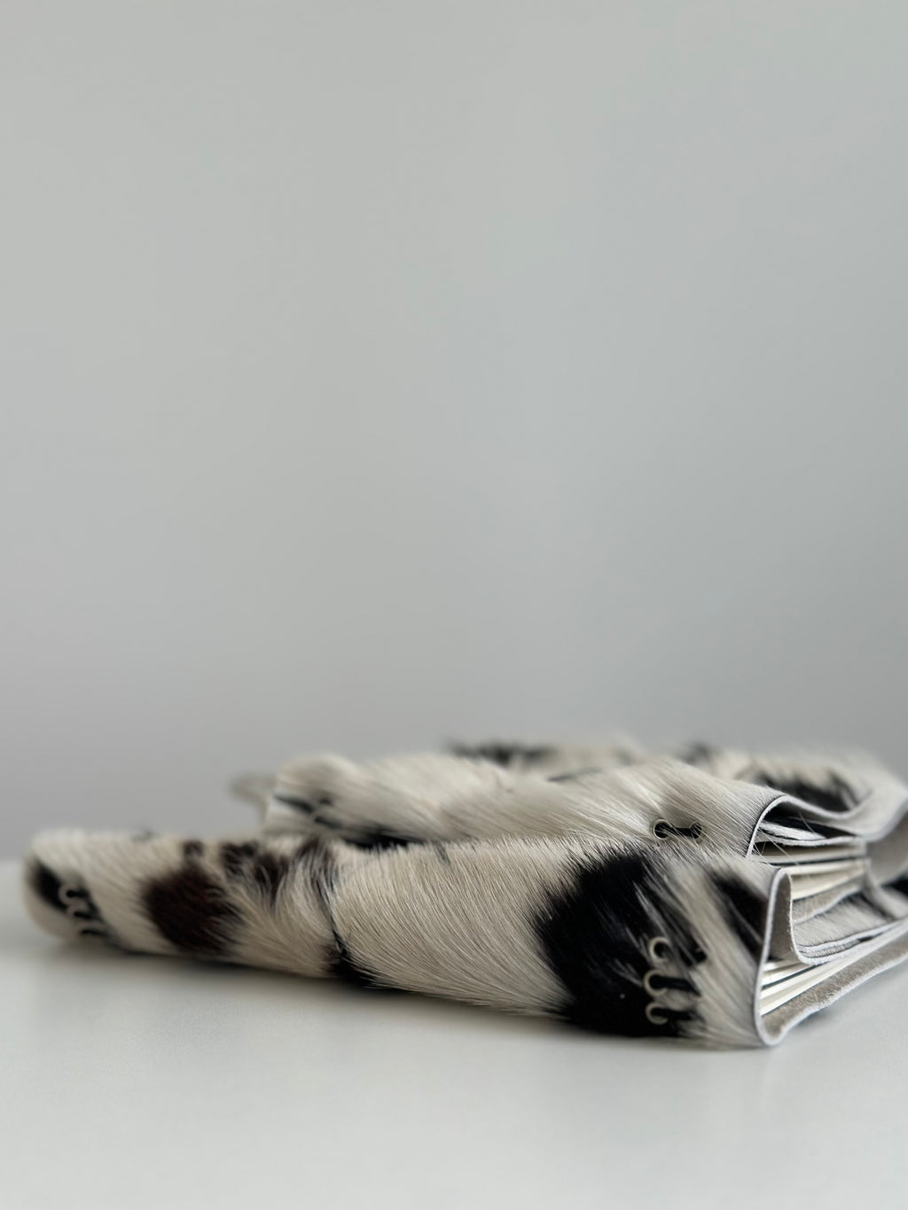 PRE-ORDER a5/a6 salt&pepper print leather refillable journal with secret charm