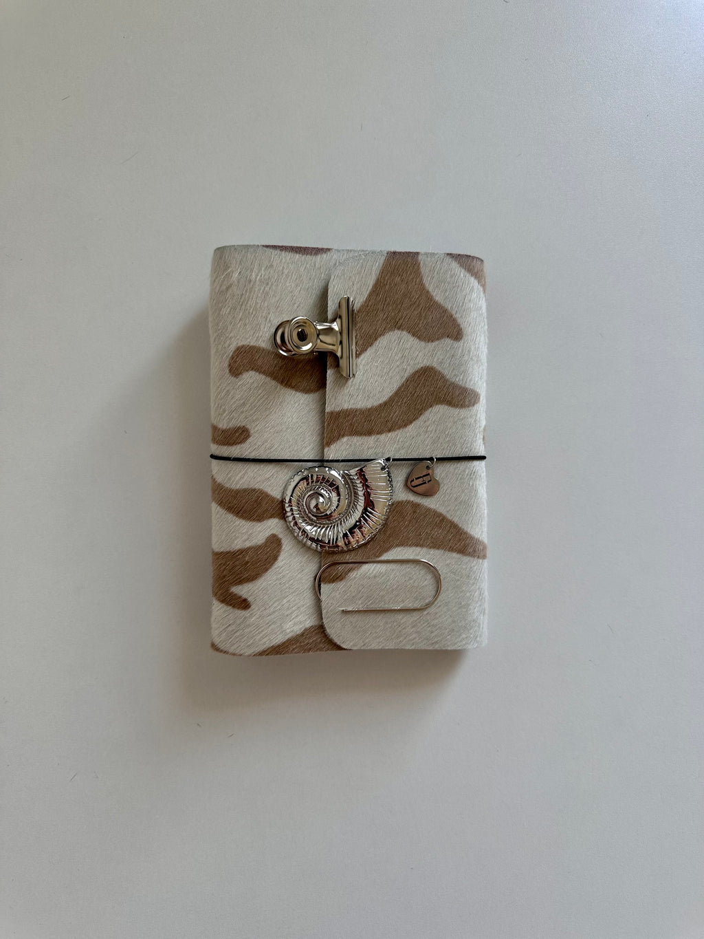 a6 White Tiger genuine cowhide refillable journal cover with inserts
