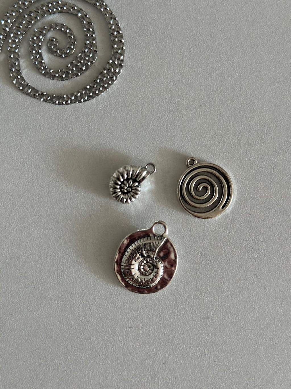 journal charms ⋆˚꩜｡