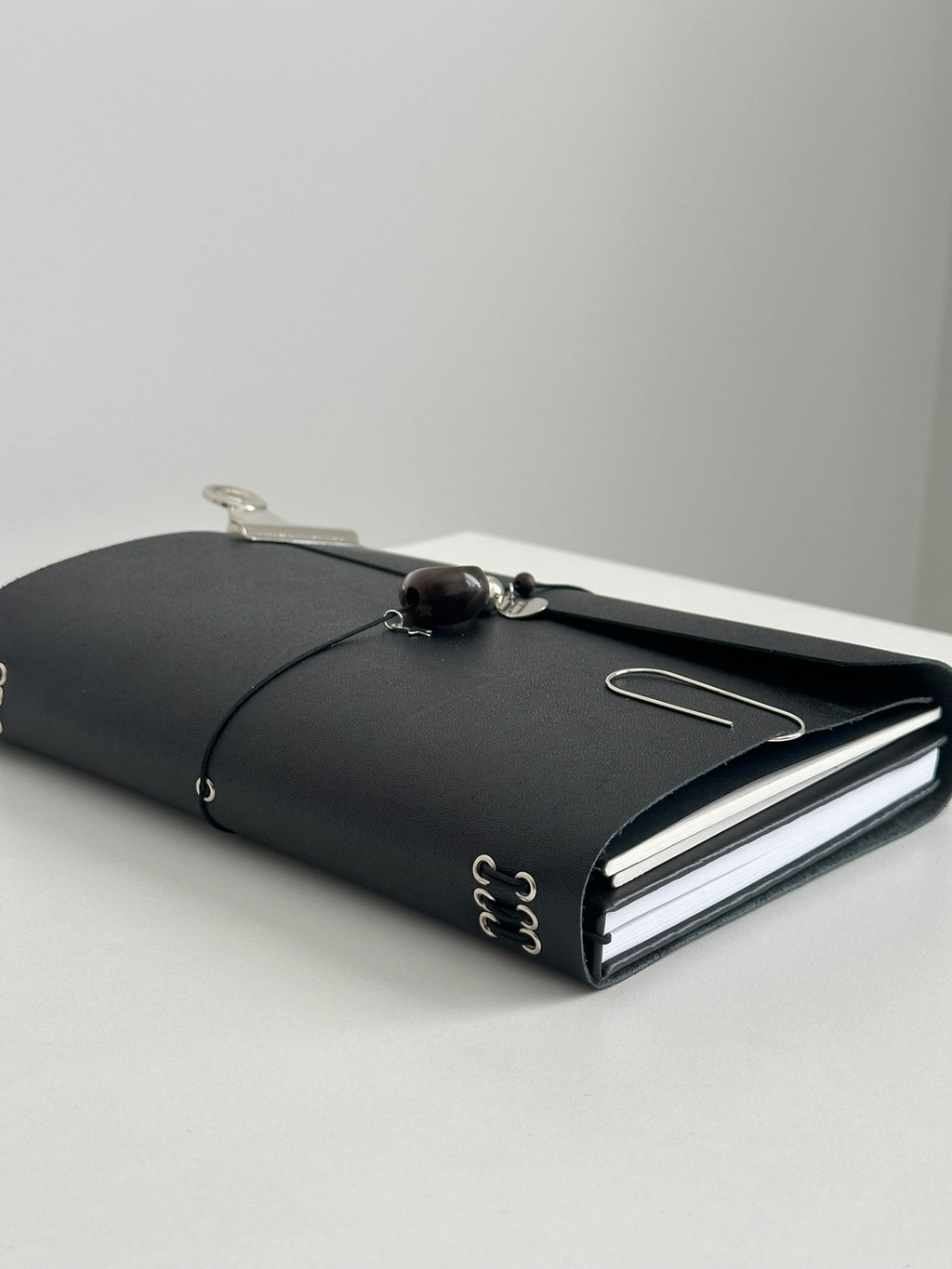 a5/a6  black classic journal cover with inserts