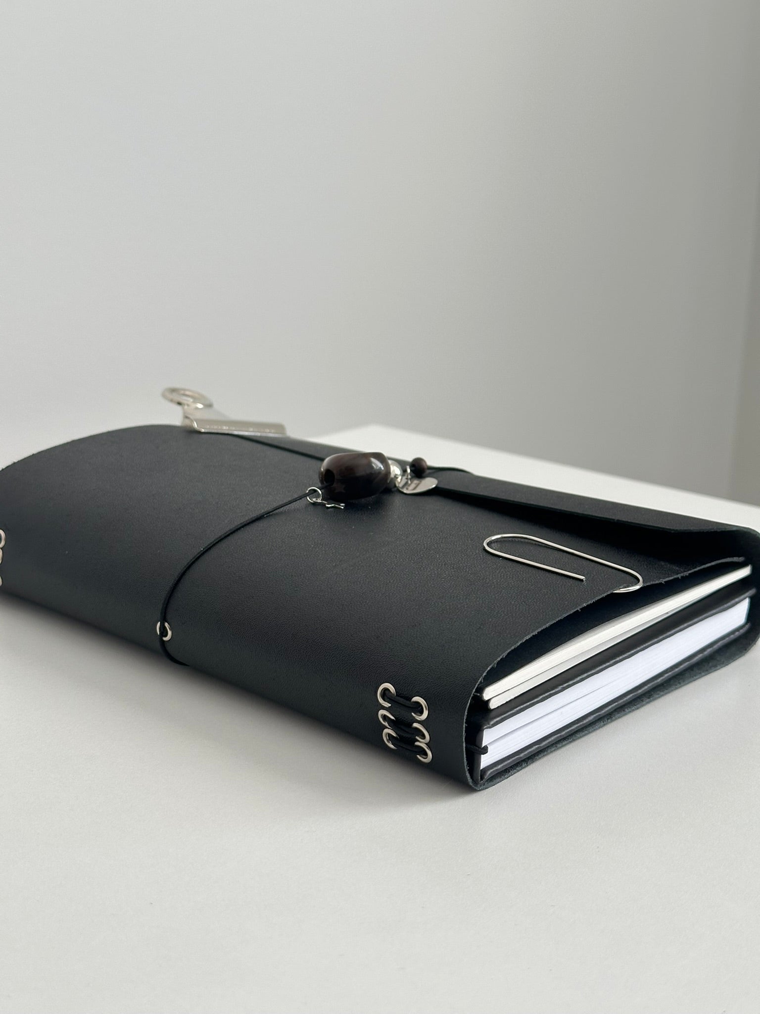 a5/a6  black classic journal cover with inserts