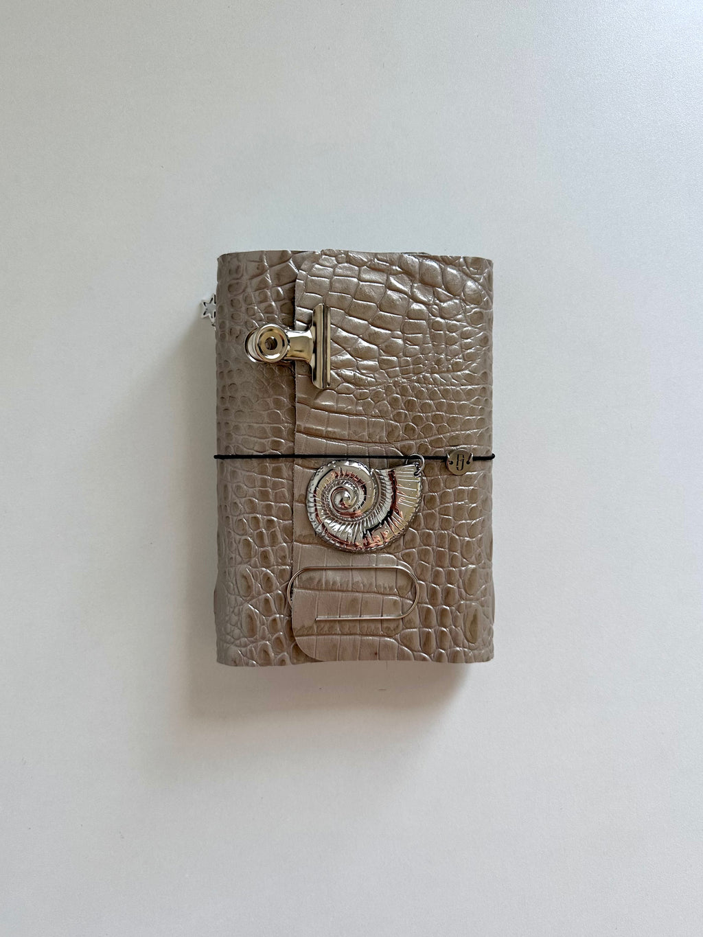 a6 Silver Alligator genuine cowhide refillable journal cover with inserts