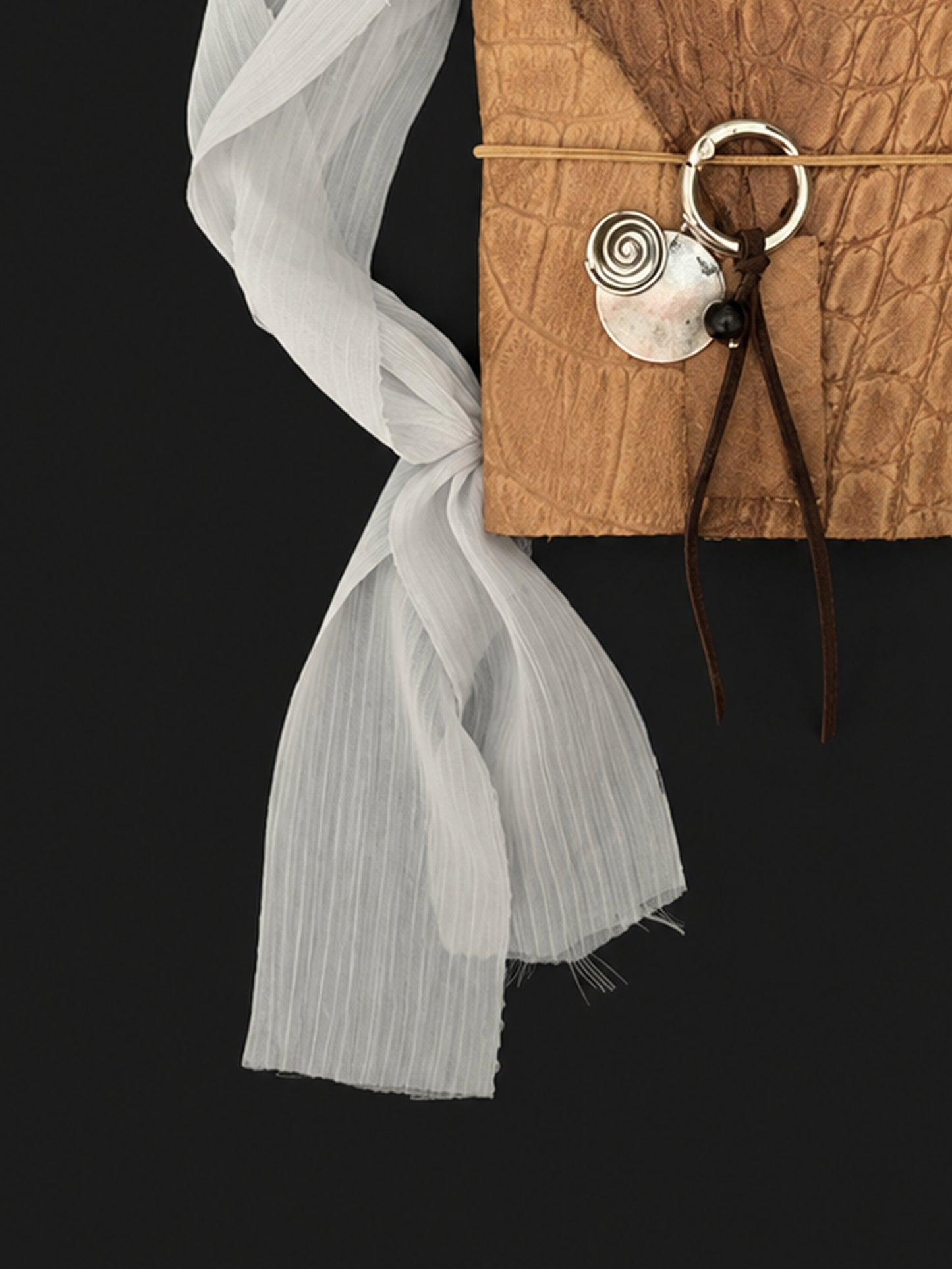 The Archive / Écorce No. 005
